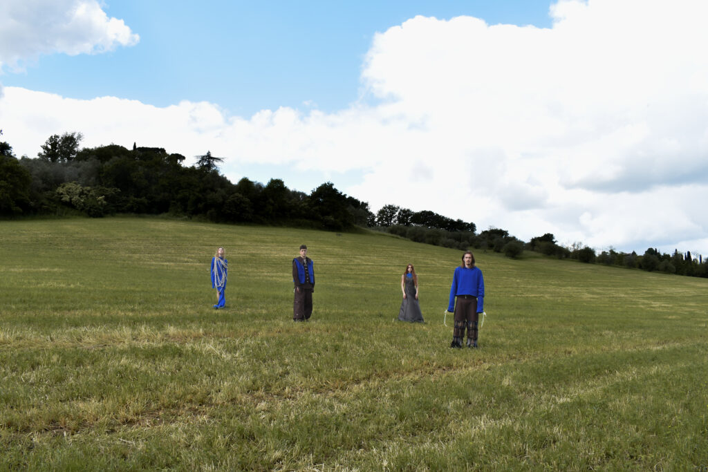 Intera collezione di abbigliamento del nostro brand